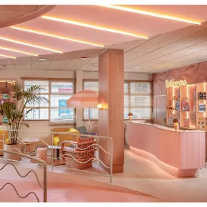 Pam Hotel