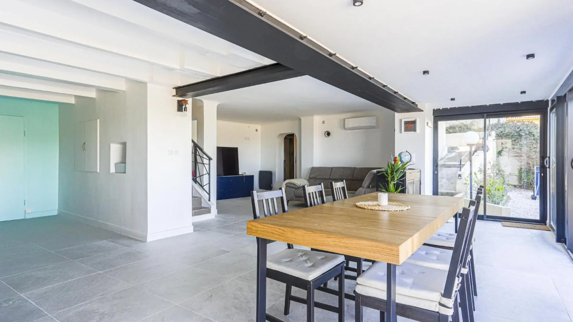 Apartment Villa La Bergerie By Interhome Nicea